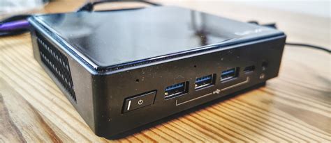 ECS EliteGroup LIVA Z3 review .